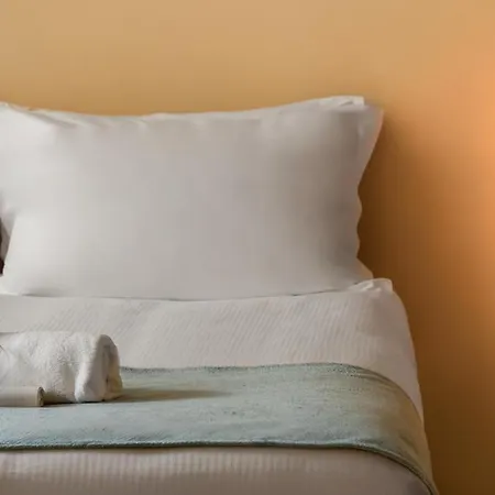 The Magnificent Maison Du Charme 4* Floransa